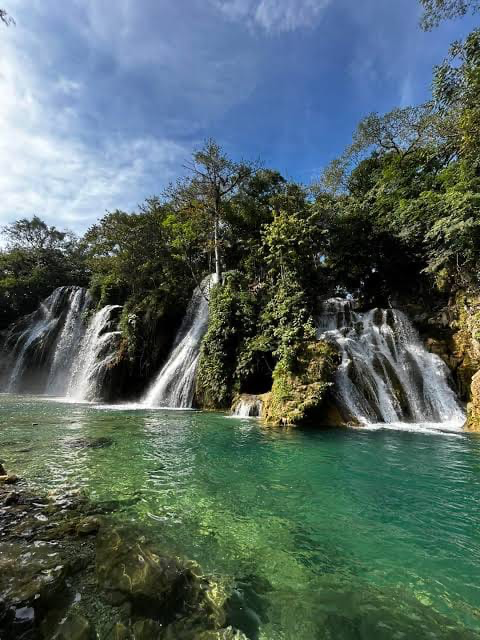 Paisaje de cascadas